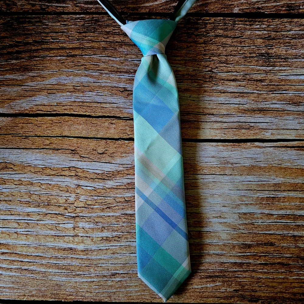 Boy's pastel plaid zipper necktie